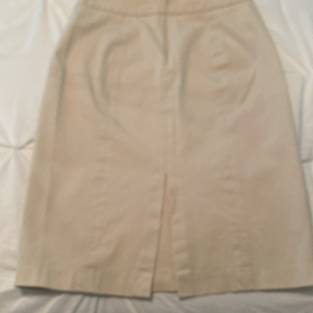 Gap beige skirt size‎ 2 zippered back cotton spandex 23” length - Picture 2 of 4